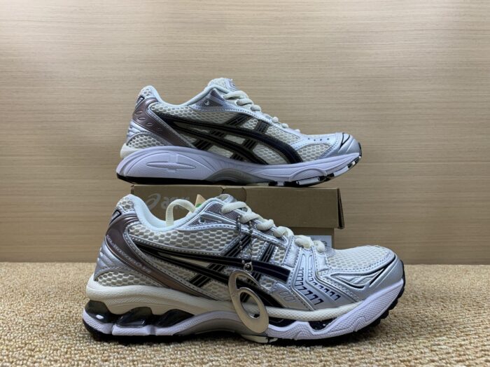 Asics Gel Kayano 14 Sneaker 'Plateado negro'