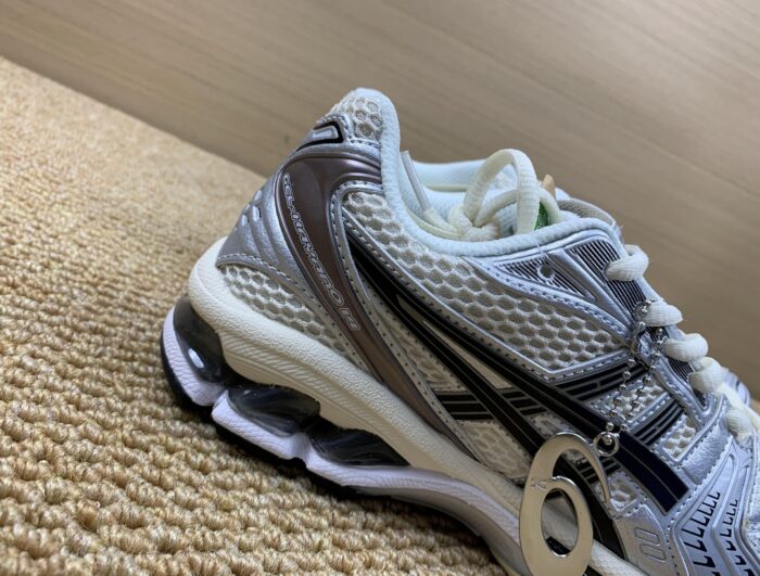 Asics Gel Kayano 14 Sneaker 'Plateado negro'
