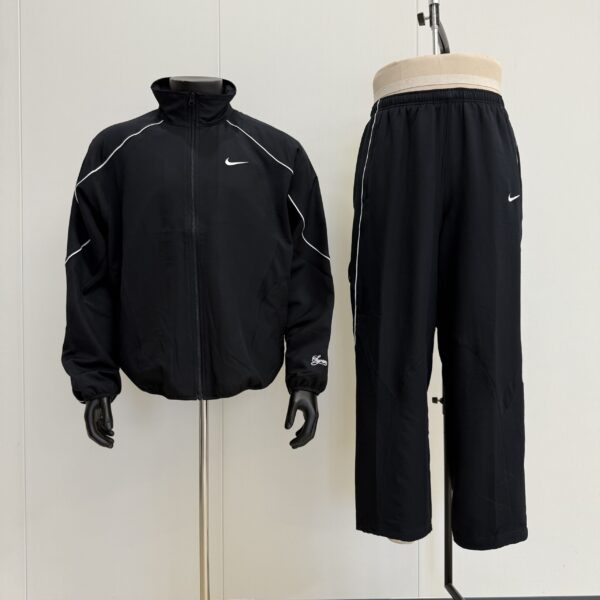 NK Sup tracksuit 2 Supreme x Nike Tracksuits