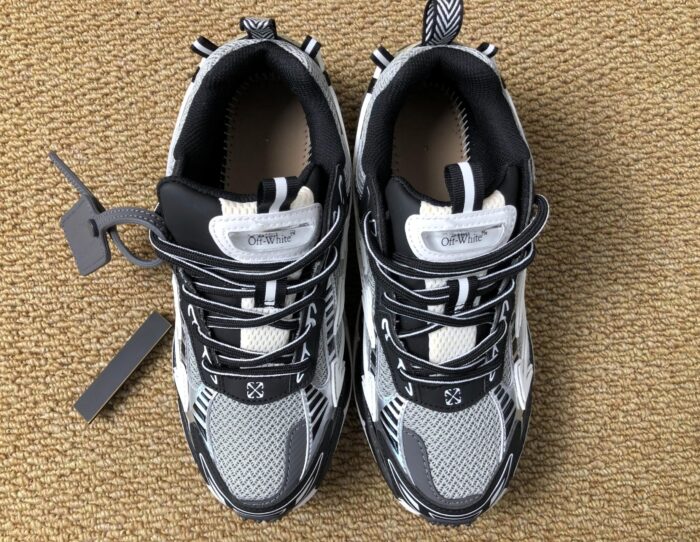 Off-White Be Right Back Sneaker 'Black White'